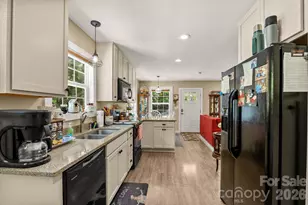 54 Thad Johnson Rd, Saluda, NC 28773 - Photo 28