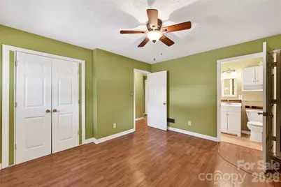 4400 Hamilton Circle, Charlotte, NC 28216 - Photo 18