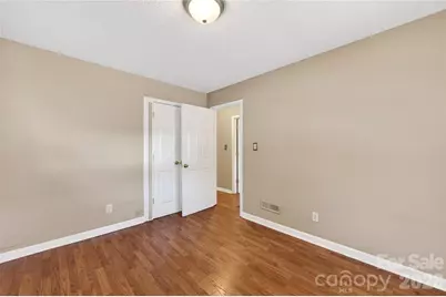 4400 Hamilton Circle, Charlotte, NC 28216 - Photo 20