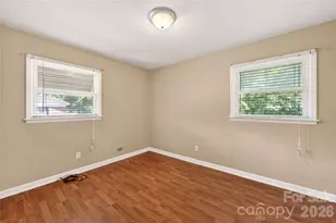 4400 Hamilton Cir, Charlotte, NC 28216 - Photo 24