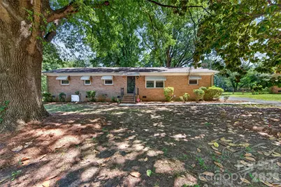4400 Hamilton Circle, Charlotte, NC 28216 - Photo 1