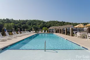 907 Newport Ct, Asheville, NC 28806 - Photo 2