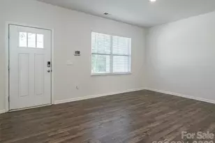 907 Newport Ct, Asheville, NC 28806 - Photo 6