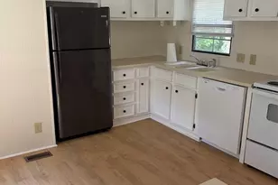 739 W Mt Gallant Ave, York, SC 29745 - Photo 6