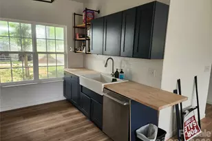 8804 Arrowhead Pl Ln, Cornelius, NC 28031 - Photo 6
