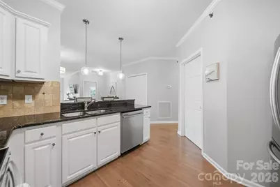 1410 4th Street Drive NW #304, Hickory, NC 28601 - Photo 14