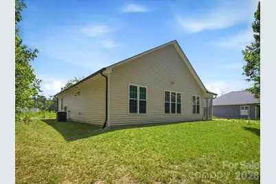 196 Eagles Landing #31, Morganton, NC 28655 - Photo 4