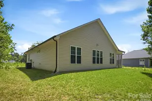 196 Eagles Lndg, Morganton, NC 28655 - Photo 4