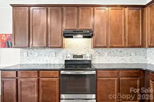 2233 Verde Creek Road, Charlotte, NC 28214 - Photo 12