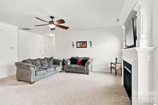2233 Verde Creek Road, Charlotte, NC 28214 - Photo 6