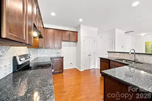 2233 Verde Creek Road, Charlotte, NC 28214 - Photo 10