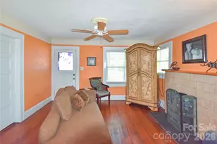 496 14th Ave NE, Hickory, NC 28601 - Photo 8