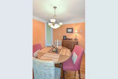 496 14th Avenue NE, Hickory, NC 28601 - Photo 12