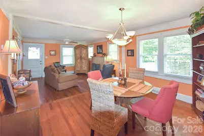 496 14th Avenue NE, Hickory, NC 28601 - Photo 10