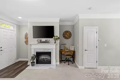8935 Socata Way, Charlotte, NC 28269 - Photo 6