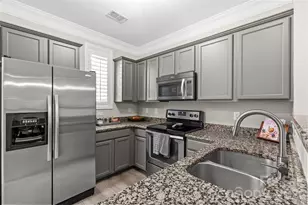 8935 Socata Way, Charlotte, NC 28269 - Photo 10