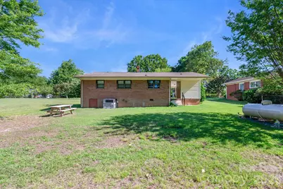 1340 E Cannon Avenue, Albemarle, NC 28001 - Photo 14