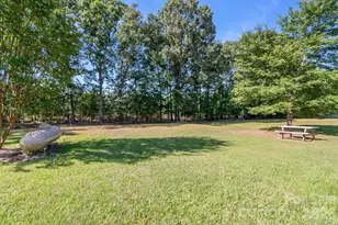 1340 E Cannon Ave, Albemarle, NC 28001 - Photo 12