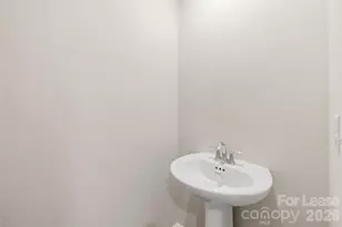[Address not provided], Charlotte, NC 28262 - Photo 14