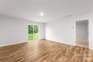 [Address not provided], Charlotte, NC 28262 - Photo 12
