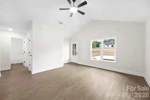 202 Knollwood Cir, Albemarle, NC 28001 - Photo 6
