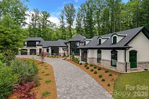 504 Hollow Trl, Asheville, NC 28803 - Photo 2