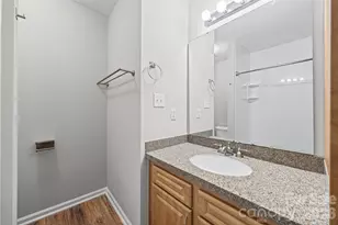 2113 Lennoxshire Square Ct, Charlotte, NC 28210 - Photo 20