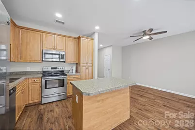 2113 Lennoxshire Square Court, Charlotte, NC 28210 - Photo 8