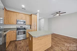 2113 Lennoxshire Square Ct, Charlotte, NC 28210 - Photo 8