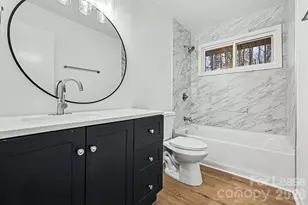 5003 Lakecrest Dr, Charlotte, NC 28215 - Photo 14