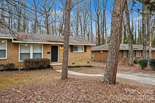 5003 Lakecrest Dr, Charlotte, NC 28215 - Photo 4