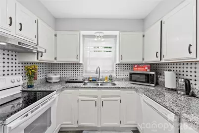 7130 Bluff Wood Cove, Charlotte, NC 28212 - Photo 20