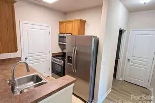 18001 Delmas Dr, Cornelius, NC 28031 - Photo 8
