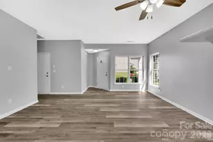 8558 Carolina Lily Ln, Charlotte, NC 28262 - Photo 4
