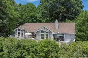 94 Oakcrest Ln, Waynesville, NC 28786 - Photo 2