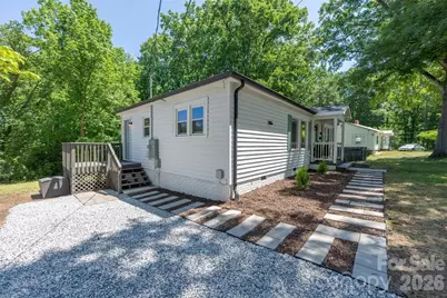 445 Oakwood Avenue, Mooresville, NC 28115 - Photo 6