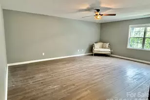 229 17th Ave SE, Hickory, NC 28602 - Photo 18