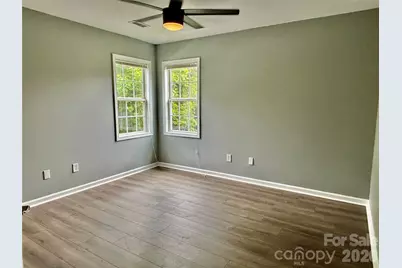 229 17th Avenue SE, Hickory, NC 28602 - Photo 20