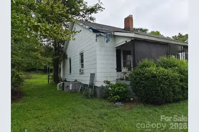 6 Hampton Street, Great Falls, SC 29055 - Photo 1