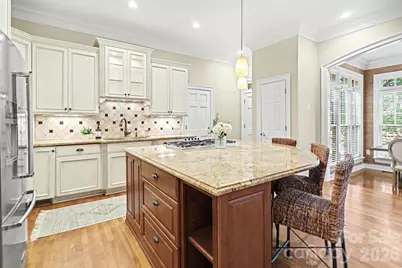 1120 Dilworth Crescent Row, Charlotte, NC 28203 - Photo 14