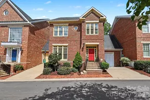 1120 Dilworth Crescent Row, Charlotte, NC 28203 - Photo 1
