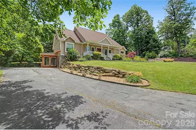 312 Benjamin Way, Hendersonville, NC 28792 - Photo 1