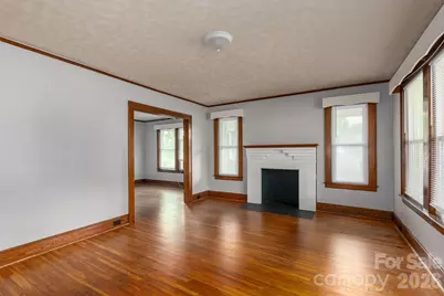 46 Gilkey Street, Marion, NC 28752 - Photo 4