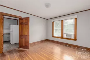 46 Gilkey St, Marion, NC 28752 - Photo 6