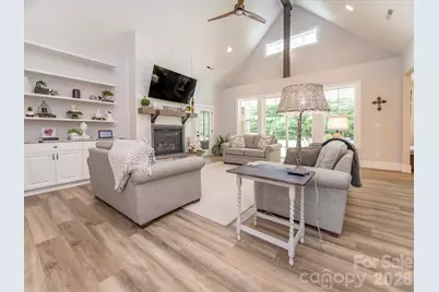 198 Carters Farm Drive, Statesville, NC 28625 - Photo 6