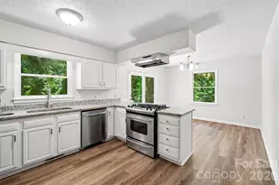 51 Wake Robin Way, Asheville, NC 28805 - Photo 2