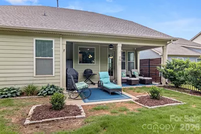 8416 Festival Way, Charlotte, NC 28215 - Photo 6