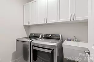 8416 Festival Wy, Charlotte, NC 28215 - Photo 36