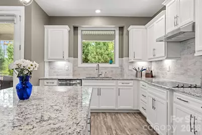 8416 Festival Way, Charlotte, NC 28215 - Photo 18