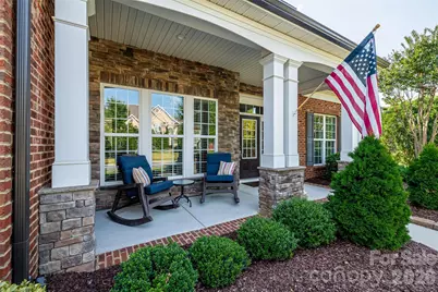 10306 Waxhaw Manor Drive, Waxhaw, NC 28173 - Photo 2